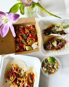 Chachos Taqueria photo 4