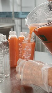 Fruits & Roots Juice and Smoothie Bar photo 2