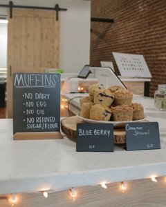 Fruits & Roots Juice and Smoothie Bar photo 4