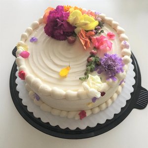 Lakeview Bakery photo 1