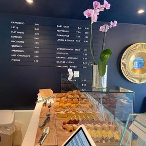 Ma Ma Boutique Bakery photo 5