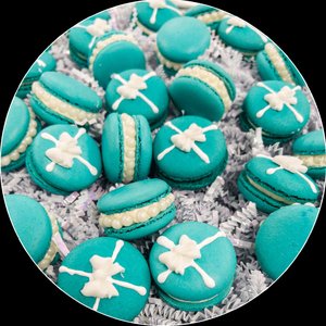 Sweet Velvet Macarons photo 4